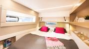 Yachtcharter nautitech46 fly 4cab bed