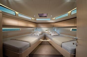 Greenline Hybrid 39 Innenansicht