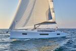 Yachtcharter Sun Odyssey 410 3cab external