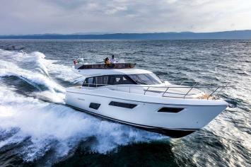 Ferretti 450 Top Bild