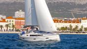 Yachtcharter BavariaCruiser37 Lirica 1
