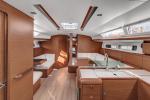 Yachtcharter SunOdyssey449 Fos 3