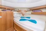 Yachtcharter Adriana36 Mira 17