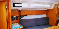 Yachtcharter Bavaria Cruiser 33 Salsa aussenansicht 3