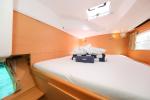 Yachtcharter Lagoon380S2 Phoenix 30