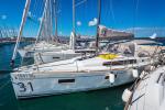 Yachtcharter Oceanis38 Gang of Four 6