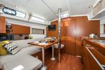 Yachtcharter Oceanis38 Nirvana 8