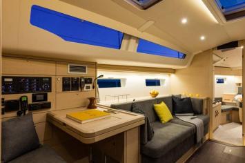 Jeanneau 51 Innenansicht