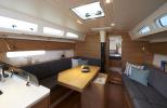 Yachtcharter xp 44 3cab saloon