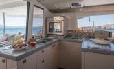 Yachtcharter astrea 42 3cab kitchen