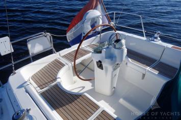 Oceanis Clipper 361 Auenansicht