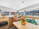 Yachtcharter Lagoon40 4cab salon