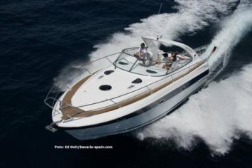Bavaria 33 sport HT Auenansicht
