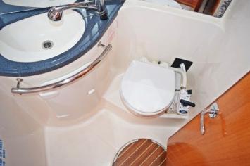 Bavaria 37 Innenansicht