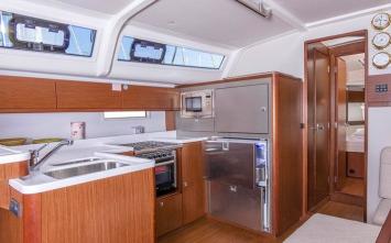Bavaria Cruiser 51 Style Innenansicht