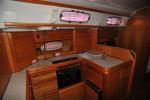 Yachtcharter Bavaria 50 Cruiser 4cab KItchen