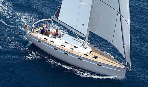 Yachtcharter Bavaria 55 Cruiser 5Cab top