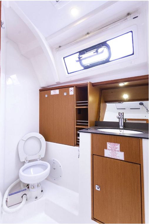 Bavaria 41 Innenansicht