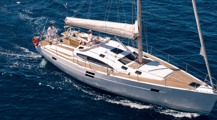 Yachtcharter Elan 50 impression 5cab top