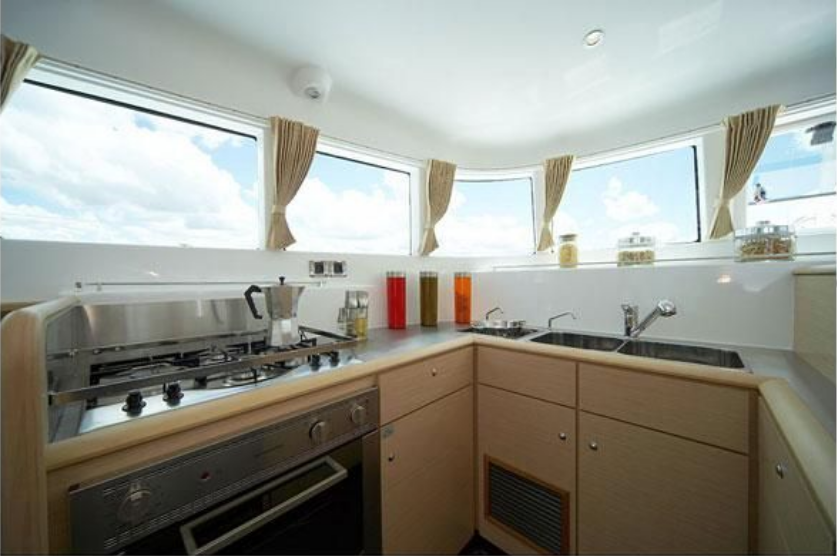 Lagoon 500 Innenansicht