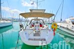 Yachtcharter Hanse325 13