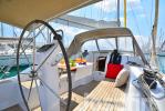 Yachtcharter Hanse325 31