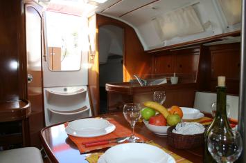 Oceanis Clipper 311 Innenansicht