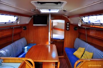 Bavaria31Cruiser-5 Innenansicht