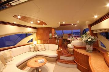 Azimut62Fly-3 Innenansicht