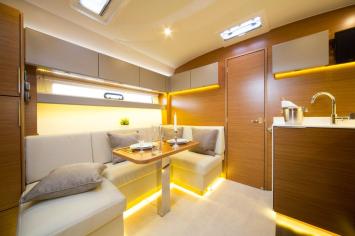 BavariaS40HT-10 Innenansicht