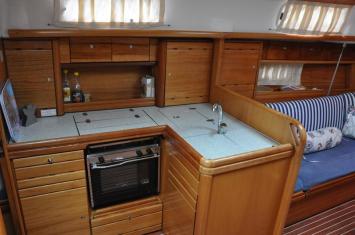 Bavaria37Cruiser-16 Innenansicht