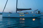 Yachtcharter Dufour520GrandLarge 15