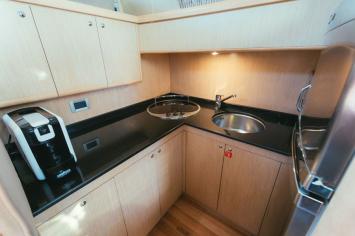 Ferretti460Fly-7 Innenansicht