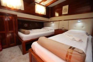 GuletKadena-24 Innenansicht