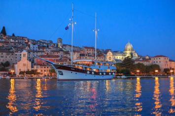 GuletCesarica-5 Innenansicht