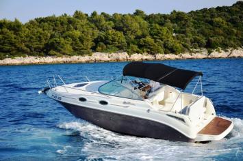 Sea Ray 255 Sundancer Au�enansicht