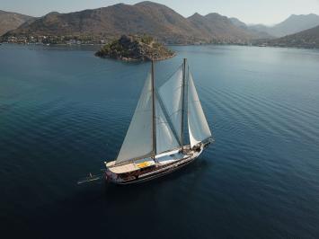 Bibi Aysegul Auenansicht