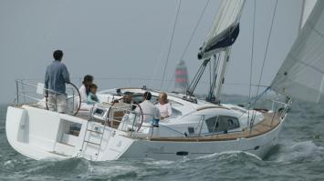 Oceanis 40 Innenansicht