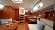 Yachtcharter oceanis 43 4cab inner