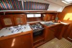 Yachtcharter Oceanis 461 4cab pantry
