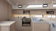 Yachtcharter Oceanis 46.1 4cab Pantry