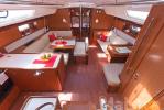 Yachtcharter Oceanis54 12