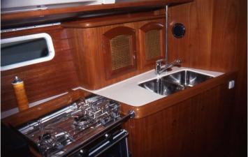 Oceanis Clipper 381 Innenansicht