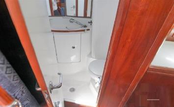 Oceanis Clipper 423 Innenansicht