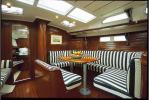 Yachtcharter Oceanis clipper 473 4cab salon