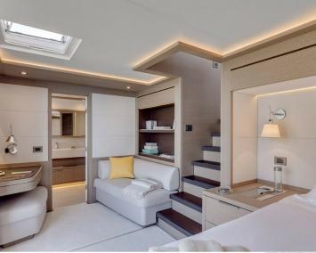 Lagoon Seventy 7 Innenansicht