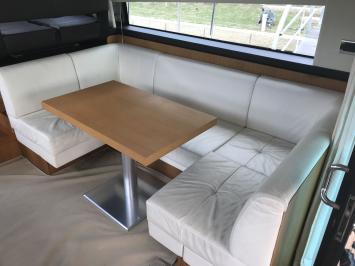 Fairline Squadron 42 Innenansicht