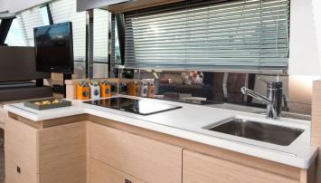 Prestige 420 Fly Innenansicht