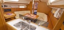 Yachtcharter Sun odyssey 36i Cab 3 Inner view