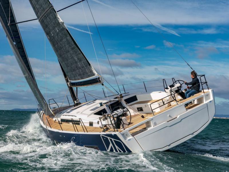 Linssen Grand Sturdy 35.0 Auenansicht